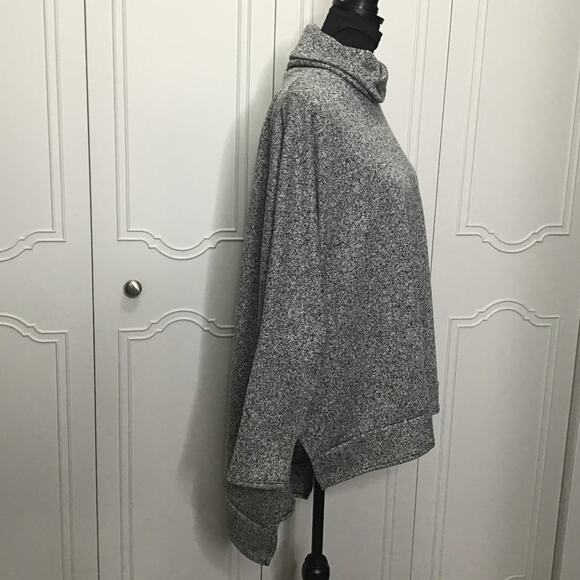 NWOT ZENANA Gray Mix Cowl Neck Oversized Hi-Lo Poncho Sweater - Size Large - Picture 2 of 3